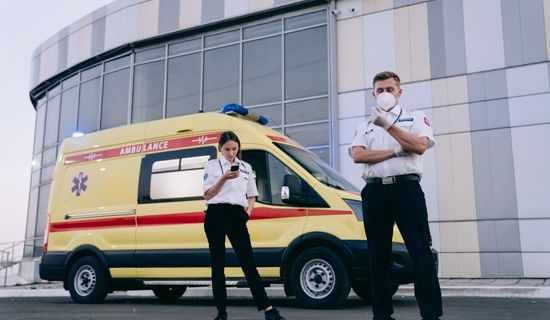 轮台救护车转运病人算来回费用吗？